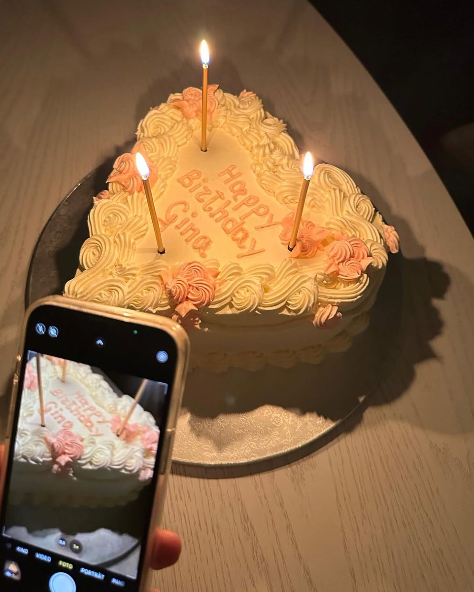 ginalaitschgiky's tweet photo. i‘m 22 now 👼🏼👼🏼 https://t.co/cMFjJoIb90