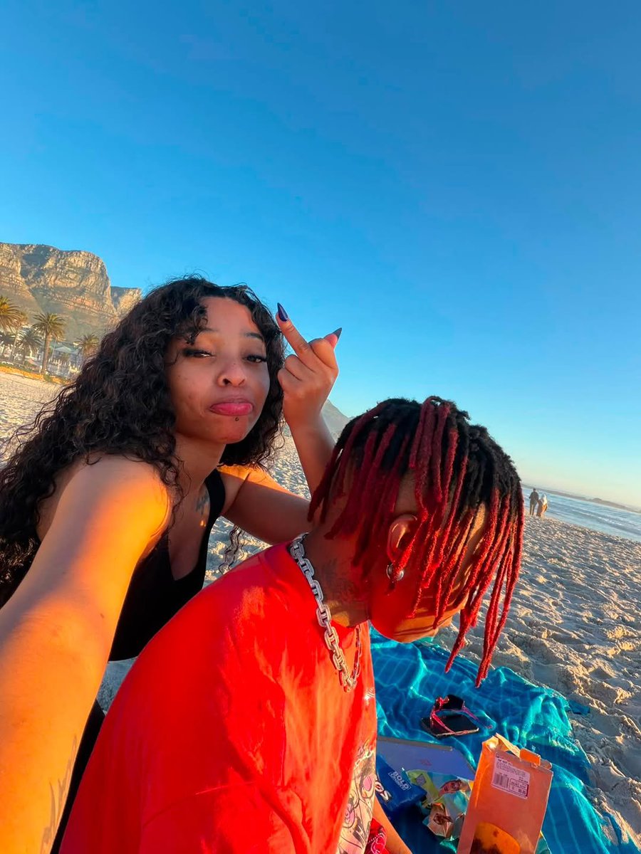 sfisomahla14431's tweet photo. Xduppy shows off his new girlfriend he is now dating.. https://t.co/k56Uqrmc1g