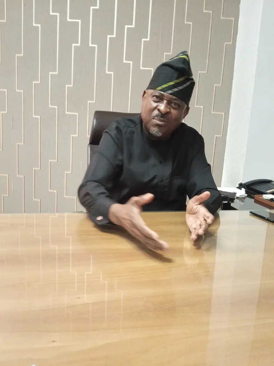 vanguardngrnews's tweet photo. Govs don’t regard tackling insecurity as priority — Folarin, Afenifere scribe

https://t.co/Km4rcrCI2V https://t.co/ZEBG6zyrOk