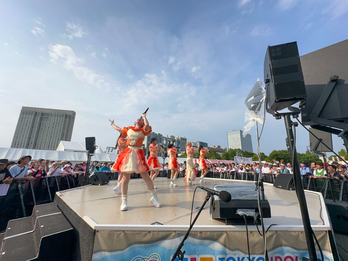 dolota_box's tweet photo. #TIF2026 #fishbowl

8/2 浮島ステージ https://t.co/0kHVDs8JxC