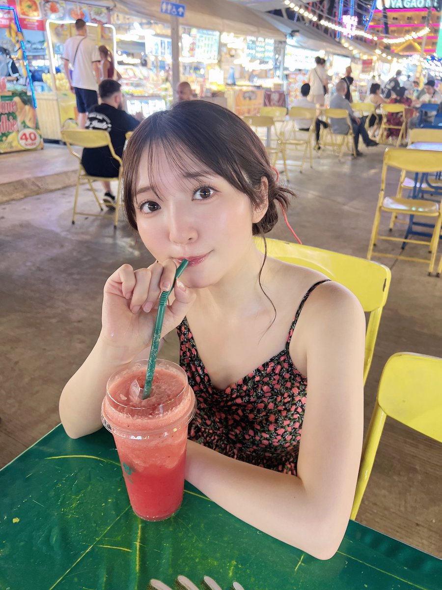 toyotamoe's tweet photo. #週刊プレイボーイ
タイで撮影しました🇹🇭オフショです🍋🍉 https://t.co/cUqoG5V9QI