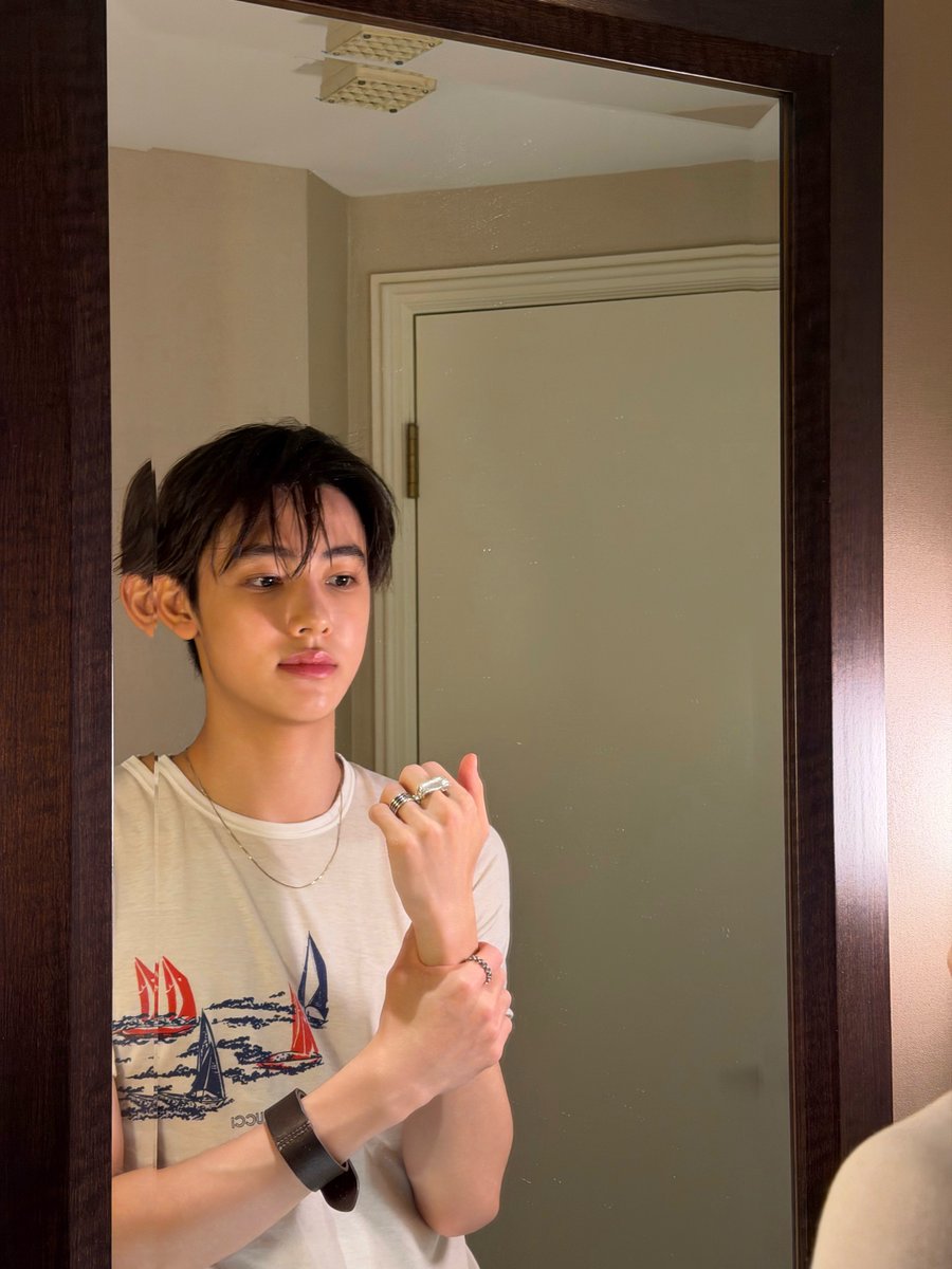 zhaoyufancokr tweet picture
