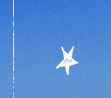 woongnyangie_'s tweet photo. Ziyu representing himself as the Moon (Yue/月)
Mimis being the only ones who call him Yueyue other than Leizi
Star being Leizi's representation since pre-RL
and the cover being a Blue Hour/Dawn

it's all LP 😭😭😭 https://t.co/yUiHvxzZE5
