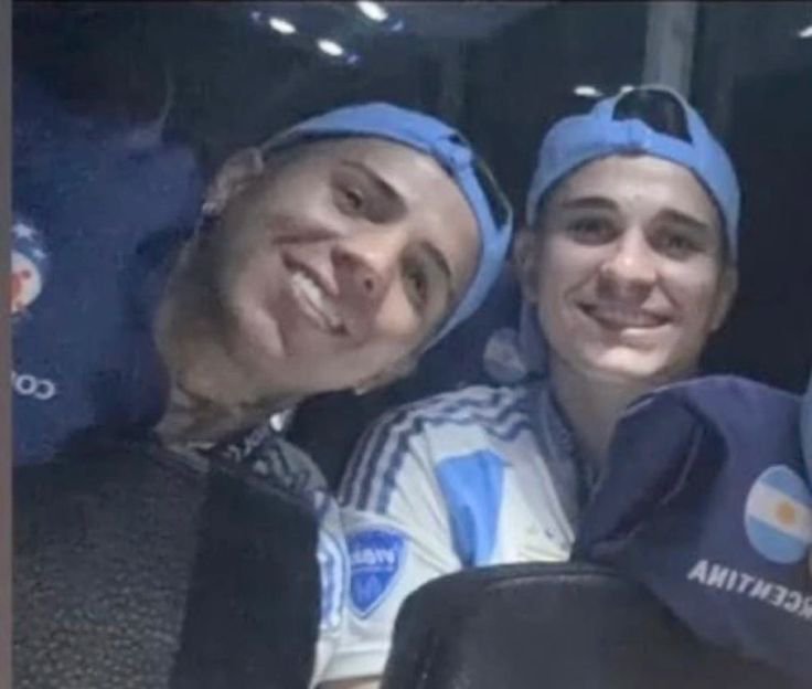 TOMIPINKISH's tweet photo. Dibujito rapidito del #julienzo #footballfanart #arg #argentina https://t.co/Z7ifDgON2b