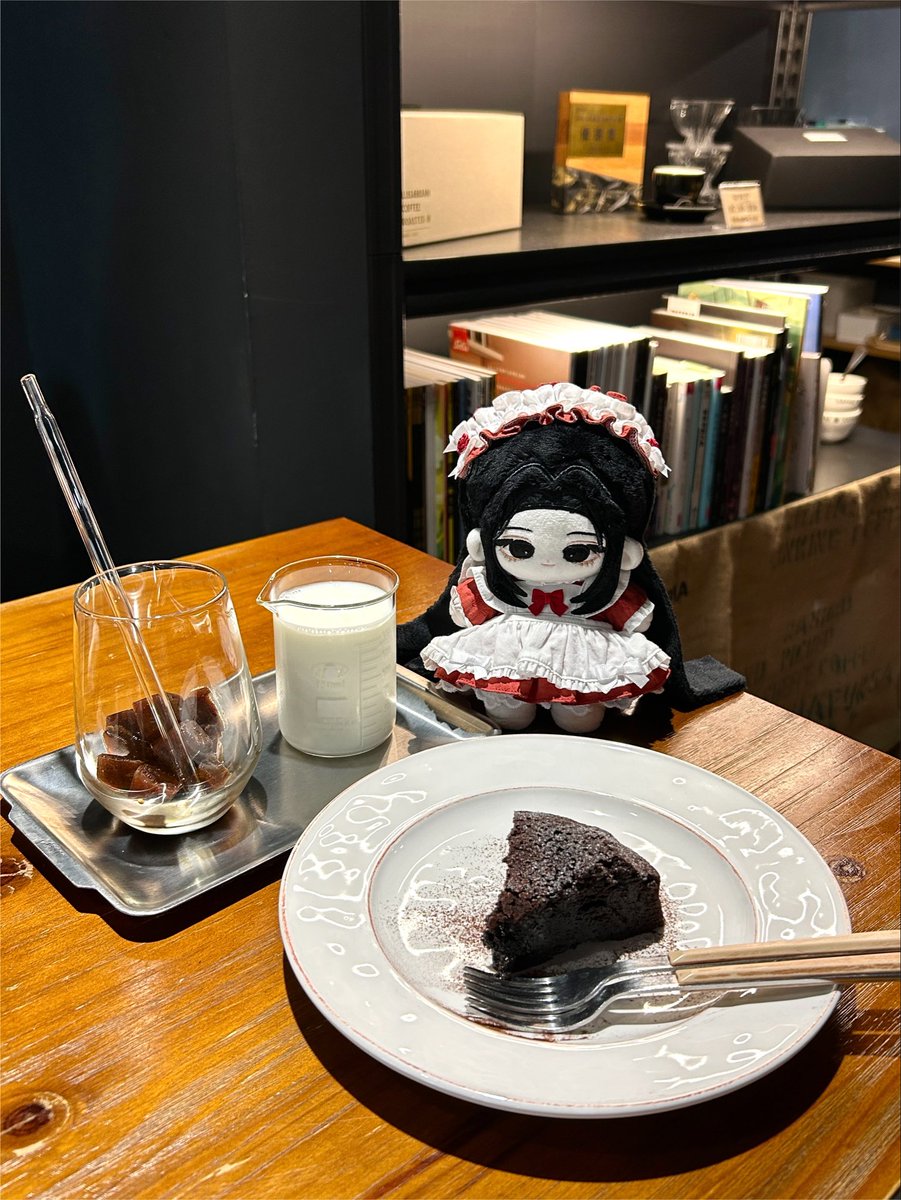 dating_day_'s tweet photo. 🍫୧⍤⃝🥛 https://t.co/jCSWGnrzS8