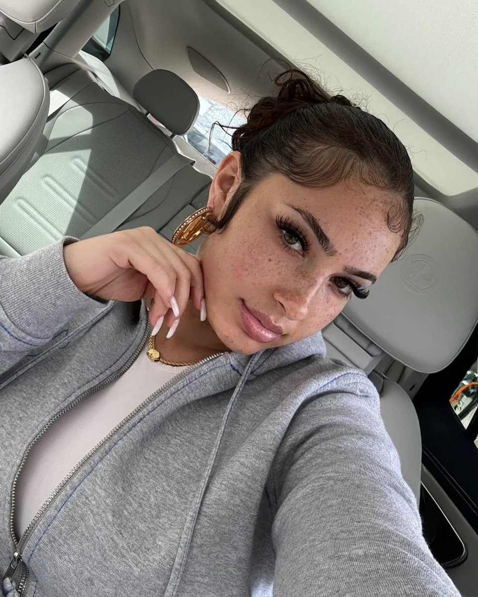 PrettyEllahy's tweet photo. https://t.co/VDjlnbgez9