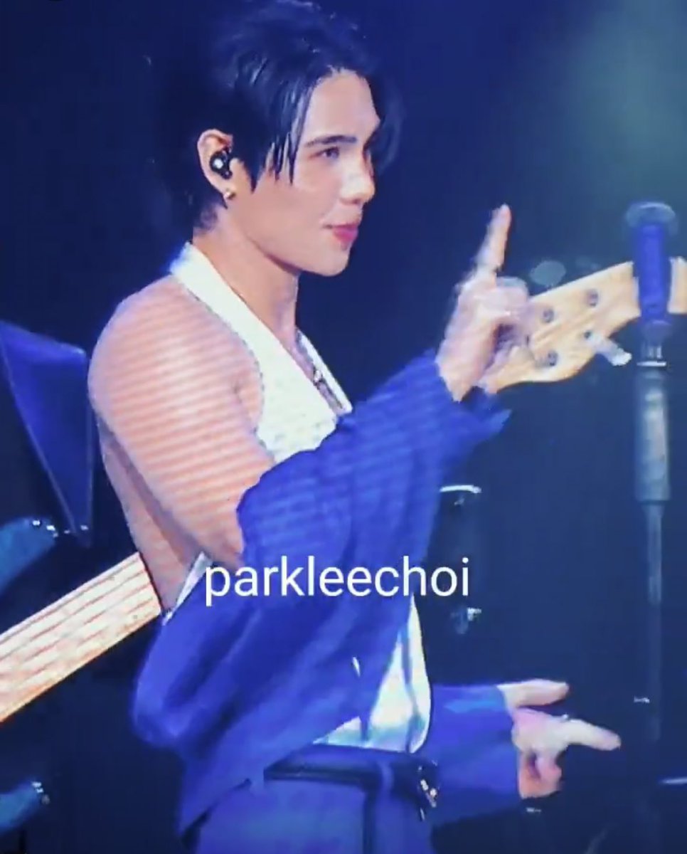 imnotbutterr's tweet photo. จ๋าlets slow it down กูหึง
จ๋าแต่งตัวเซ็กซี่ กูพากลับบ้าน
จ๋าลงรูปเคะ ๆ กูเป็นลม
จ๋าใส่เบบี้ที กูมรณะ https://t.co/5FqxhNMkCo