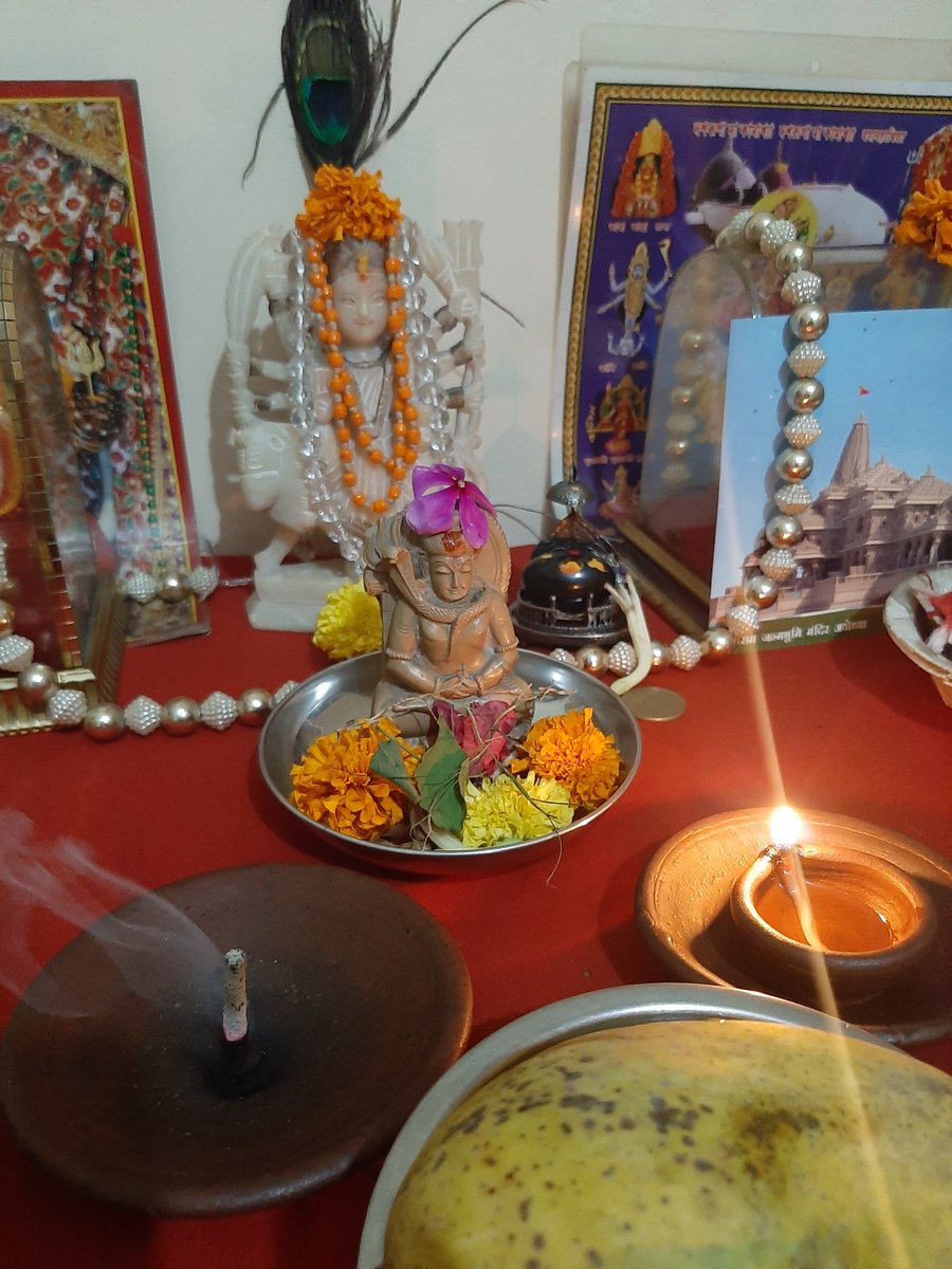 JugranRavinder's tweet photo. ॐ卐ॐ卐ॐ卐ॐ
साम्बसदा शिवाय नम: हर हर महादेव 
ॐ नम: शिवाय 
#श्रावणमास 
#श्रावणसोमवार
#RavinderJugran
#हर_हर_महादेव https://t.co/lkjWsCiKfk