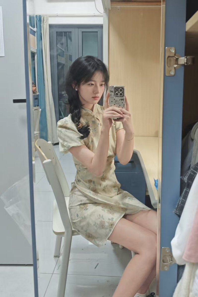 ppn6688's tweet photo. 新人刚玩x                                            

高考结束彻底放飞！                                             

谁要锐评准女大的福照🤪 https://t.co/eKF4S07BBX