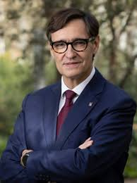 Setsols's tweet photo. Un país que té com a dues primeres autoritats això sota és un país fallit. https://t.co/aQ1GFQtd4e