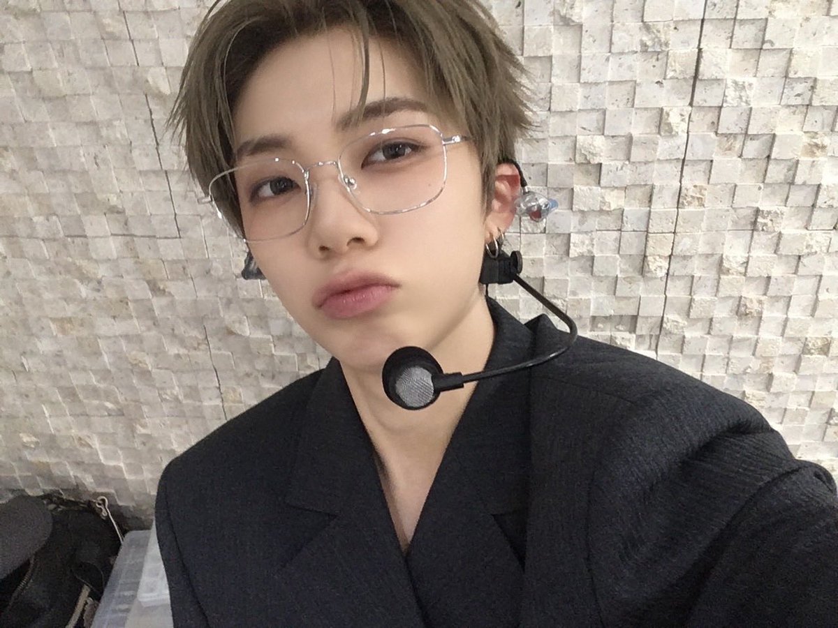 _20070515's tweet photo. 존잘뜽헌.. https://t.co/kkYXtPmjMm