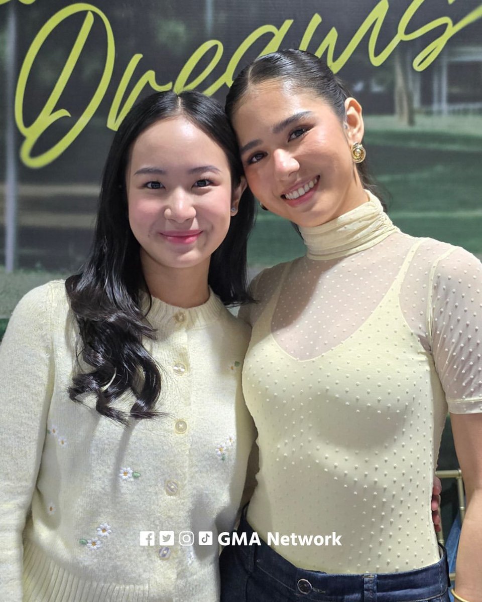 yellowhush_'s tweet photo. From their cute interaction sa bnk to now working on the same project! Cap and Angel Guardian visual duo, parehong sobrang ganda huhu

A MILLION DREAMS STORYCON https://t.co/4OMNxV9djh