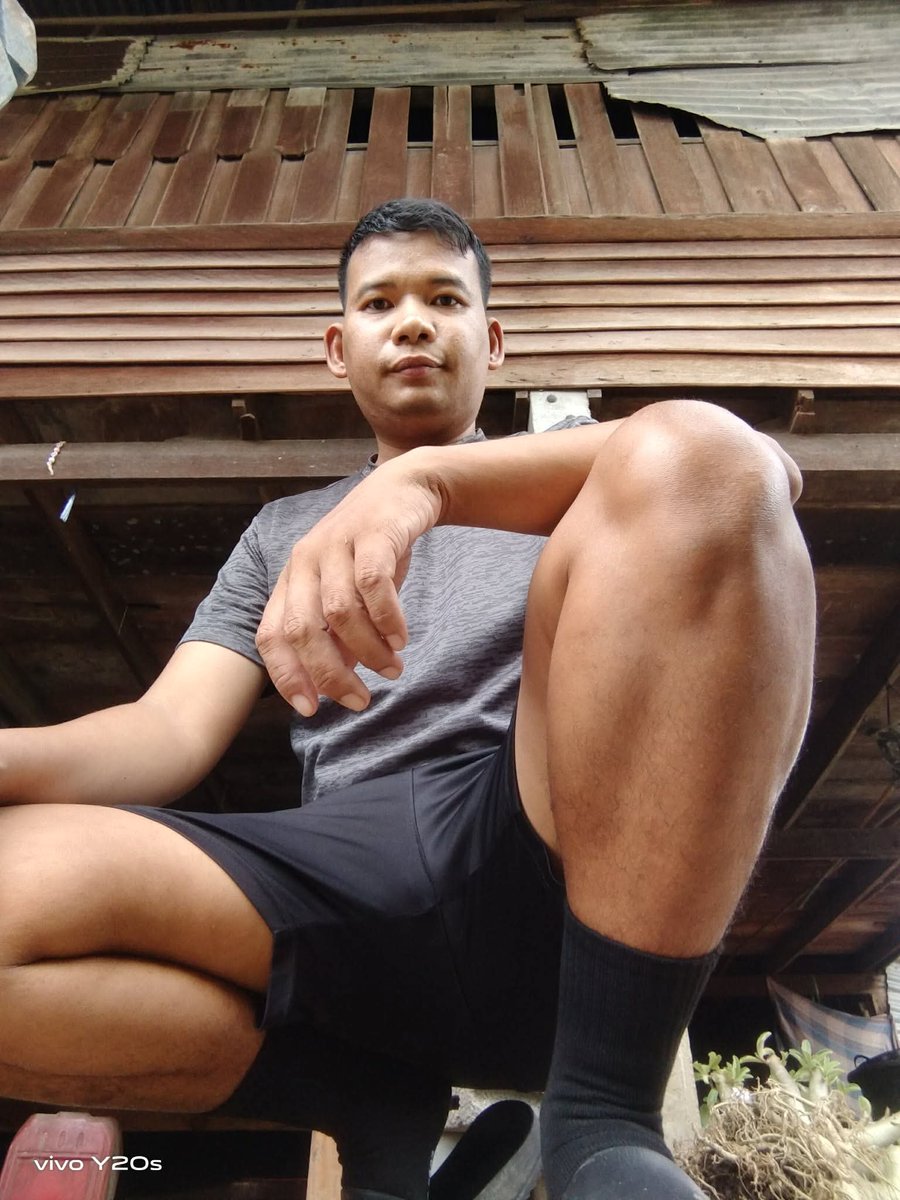 rbbn892465's tweet photo. แค่ชอบแค่นั้น https://t.co/3GUE6YSrso