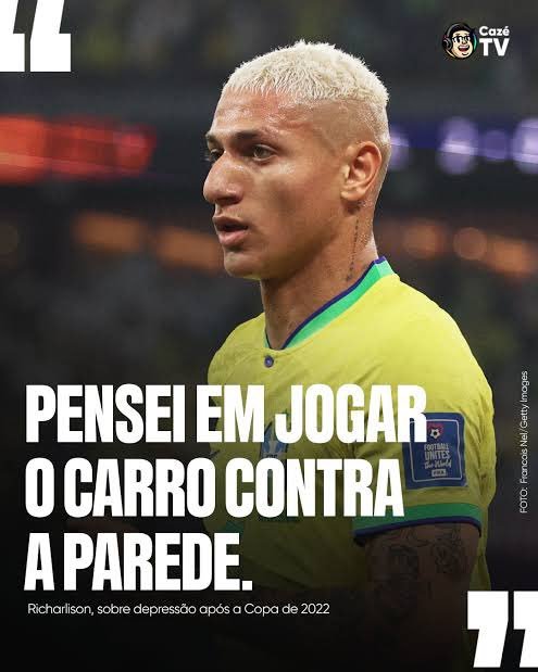 Leiclino's tweet photo. Daria tudo tudo pra parar de ter alergia ao deitar na minha cama EU ODEIO MOFO EU NAO AGUENTO MAIS https://t.co/XU8Pxc0rXv