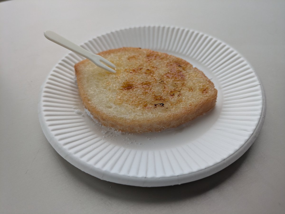 Fal_co_Lunch's tweet photo. ファル子🥖ランチ https://t.co/J9uKUAUXno