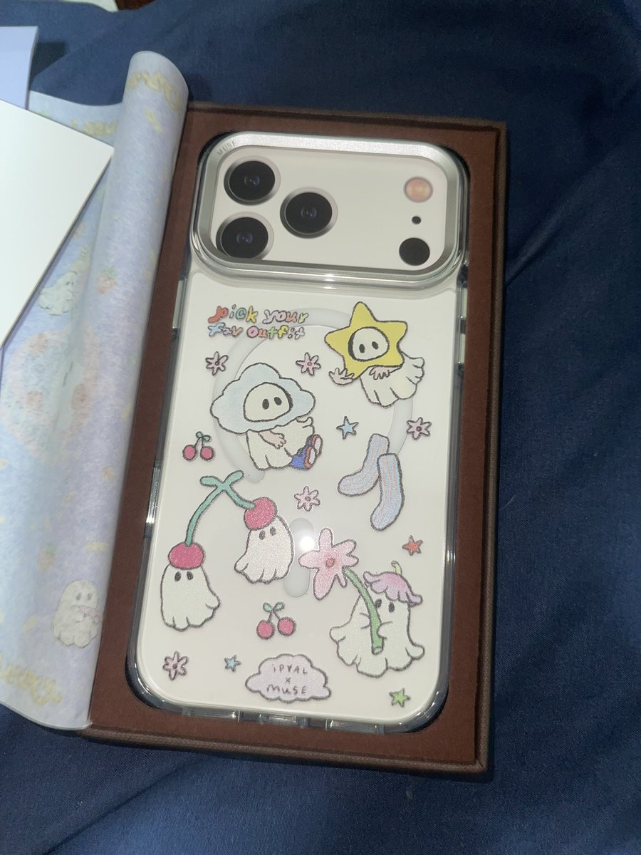 Pppitcha12's tweet photo. ส่งต่อเคส iphone 17 promax ของ muse ของใหม่ยังไม่เคยใช้นะคะะะ ราคาเต็ม 1,090 บาท ส่งต่อที่ 900รวมส่งเลยค่า #ส่งต่อ #ส่งต่อเคสไอโฟน #เคสไอโฟน #iphone17promax #caseiphone #ip17pm https://t.co/bGoFE7WuYQ