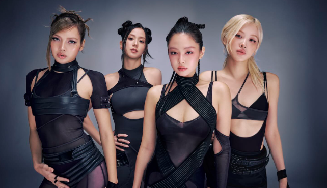 AboutMusicYT's tweet photo. BTS, BLACKPINK, EXO and Red Velvet have all made their comebacks this year. https://t.co/hUs5ZMhCVB