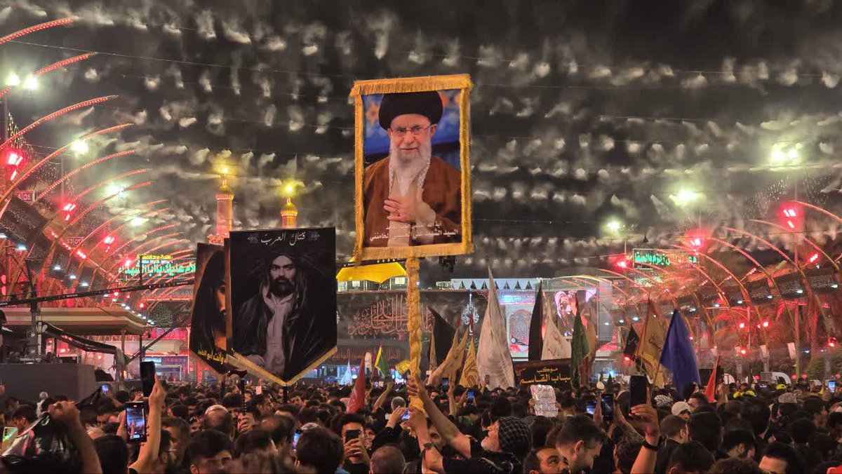 saer72313's tweet photo. اربعین امسال پُر بود از یاد تو
#یا_لثارات_الحسین
#ملت_عاشورایی https://t.co/HvE7qMA8kS