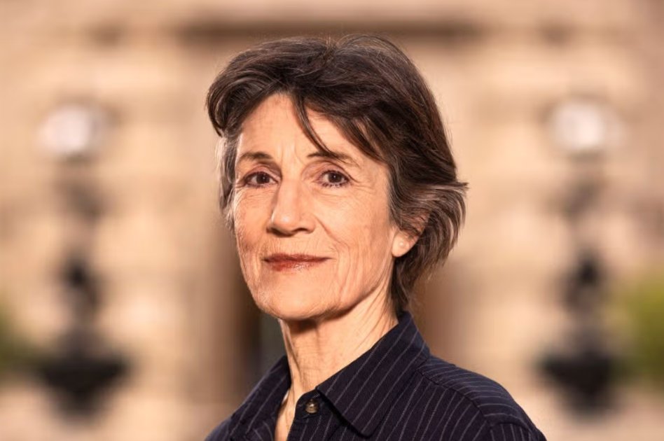 DrHelenFry's tweet photo. I revealed to Dame Harriet Walter her mother Xandra Lee’s leading role in Naval Intelligence.

As head of Section 8K, she assembled the complete intelligence picture of the Normandy coastline for the Admiralty ahead of the D-Day landings.

She took her wartime role to the grave. https://t.co/qJSAwNkX21