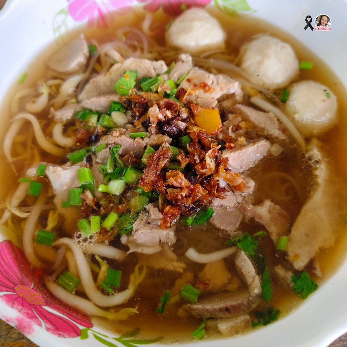 sunan_ta4's tweet photo. วันนี้งานหล๊ายหลาย ทำกับข้าวไม่ทันฝากท้องไว้กับก๋วยเตี๋ยวละก��น🤤 https://t.co/r9X7NcxIOo