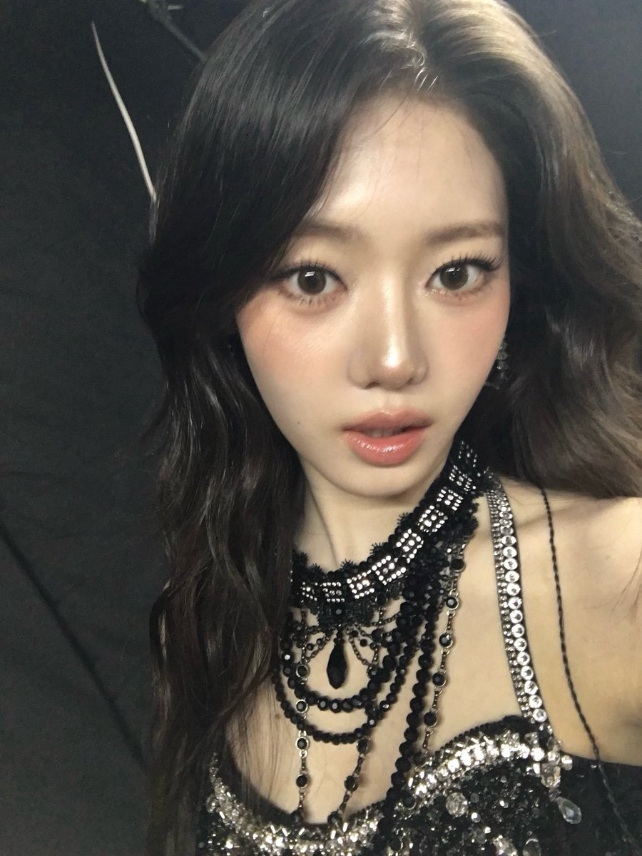 rorotorora's tweet photo. 좋다이런셀카 https://t.co/byI7PrhwsJ