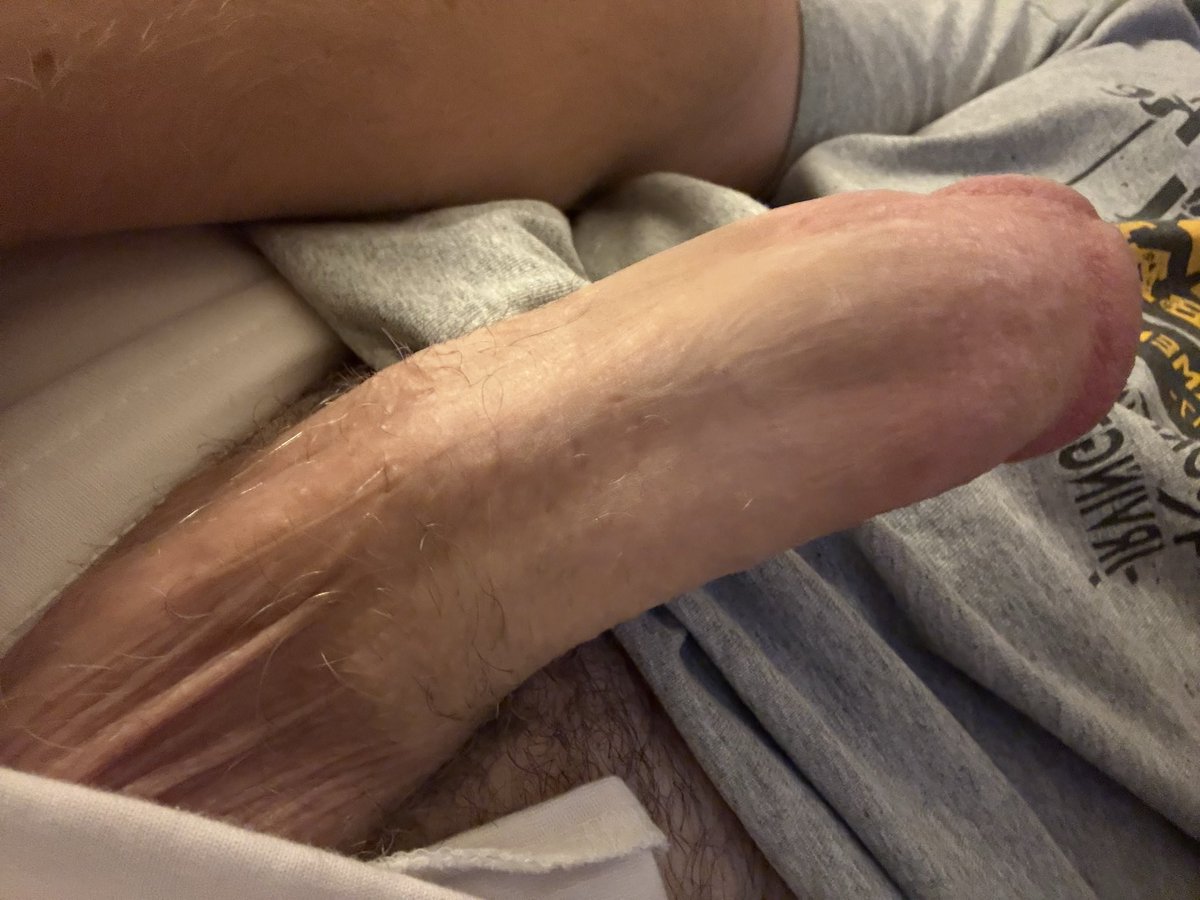 xeddih's tweet photo. Help me cum https://t.co/7F4q9VBR4a
