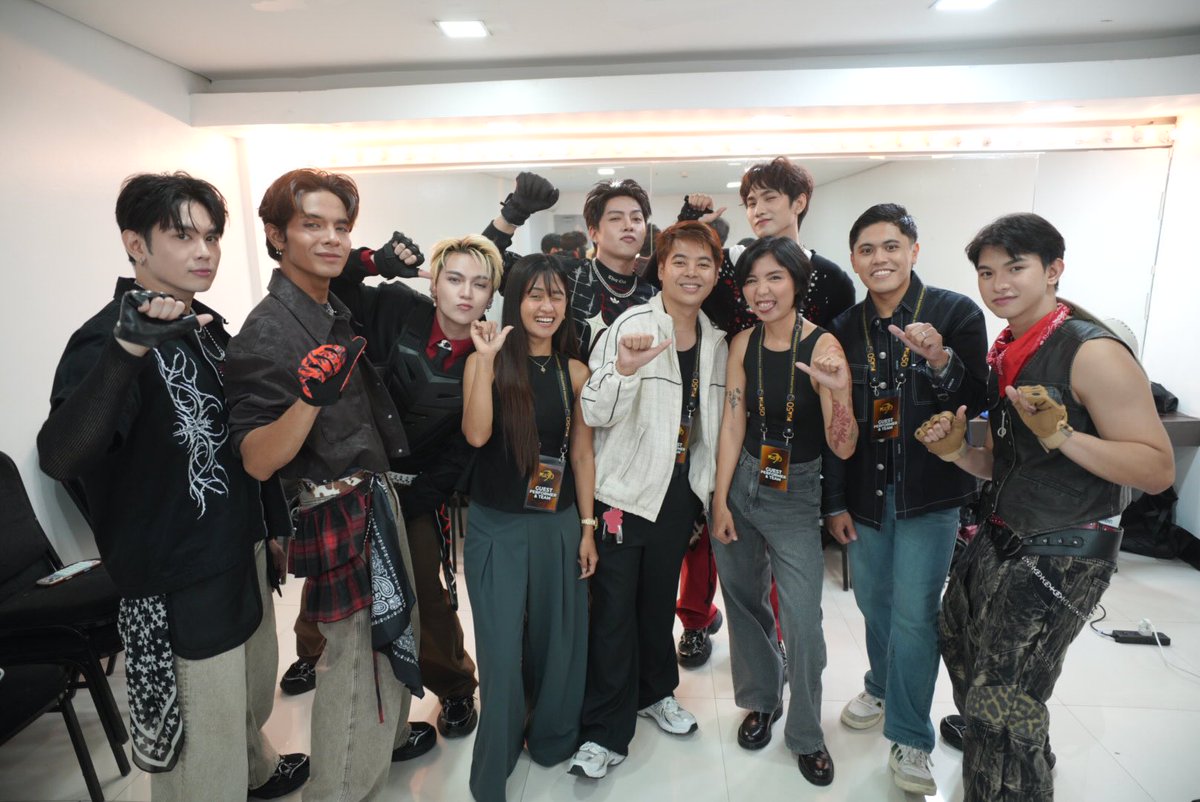 aonofficialph's tweet photo. Behind every A-ON performance is a dedicated team working tirelessly to make each moment possible. From rehearsals and styling to production, coordination, and everyone supporting us behind the scenes.

Thank you for your hard work, trust, and commitment. 💙 https://t.co/Z9K1mzxibu