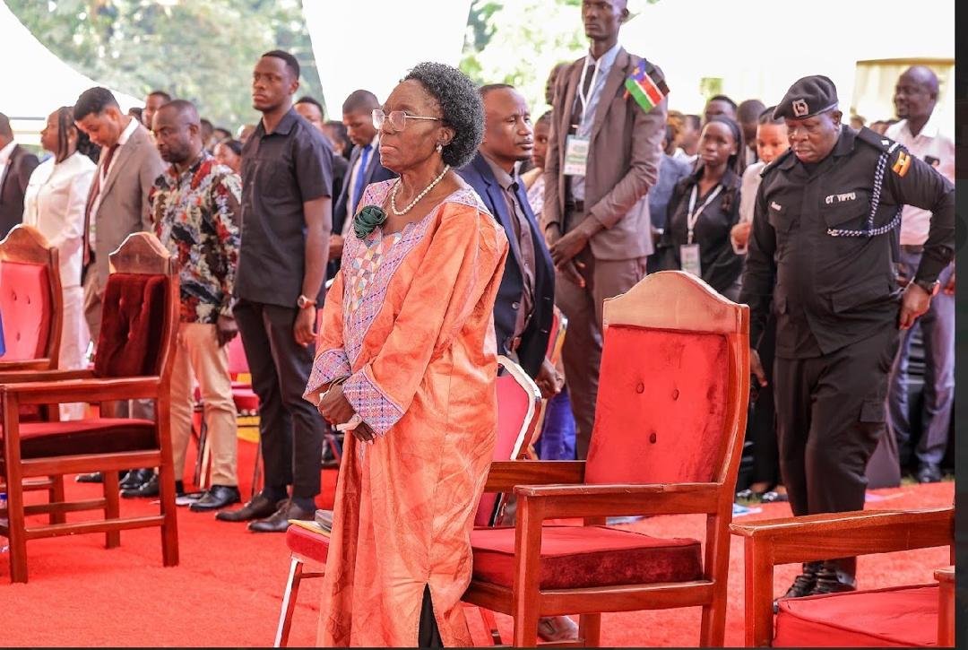 RebeccaKadagaUG's tweet photo. The Guild  leaders of the East African  Region are far ahead in the integration Agenda, not waiting for bureaucratic processes, thousands assembled in Kampala to re÷affirm thier resolve and focus as young leaders 
@Jumuiya.@KagutaMuseveni https://t.co/RGCD2Bzl72