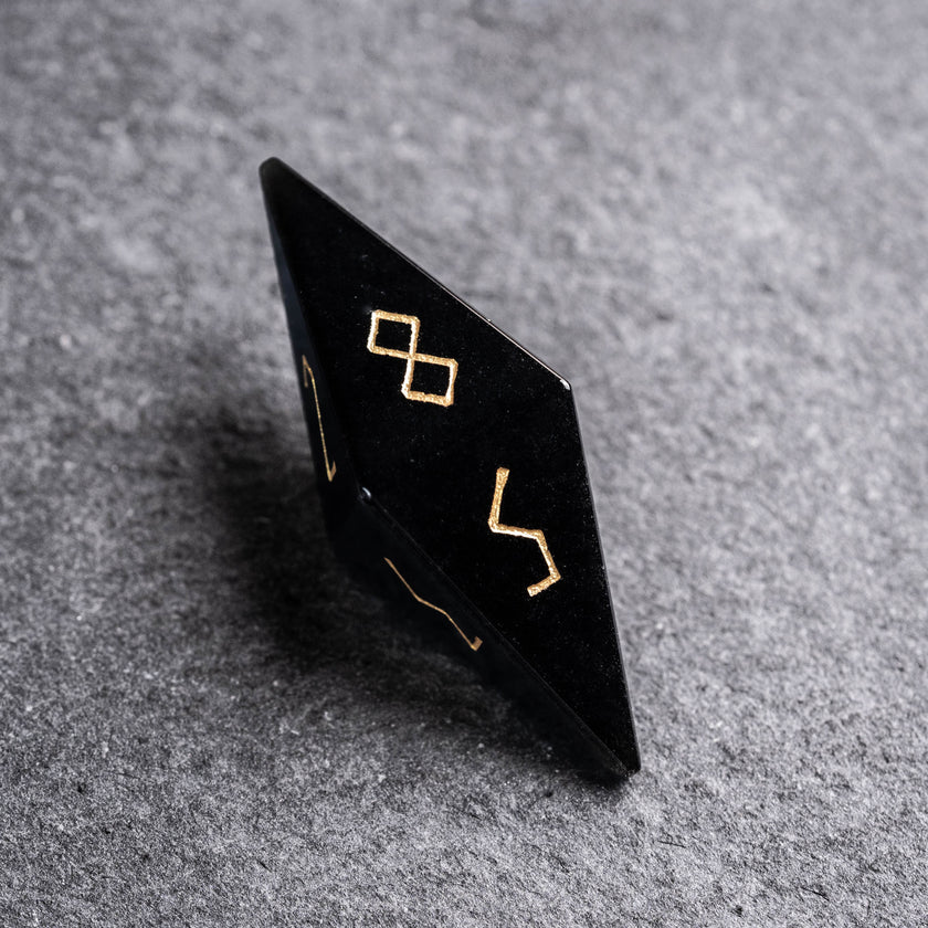 urwizards's tweet photo. Your party finds these in a locked box with no key.
Do you roll them… or leave them exactly where they are?

#dnd #dnddice #ttrpg #dicegoblin #darkfantasy #gemstonedice https://t.co/fsY6kSG7yA