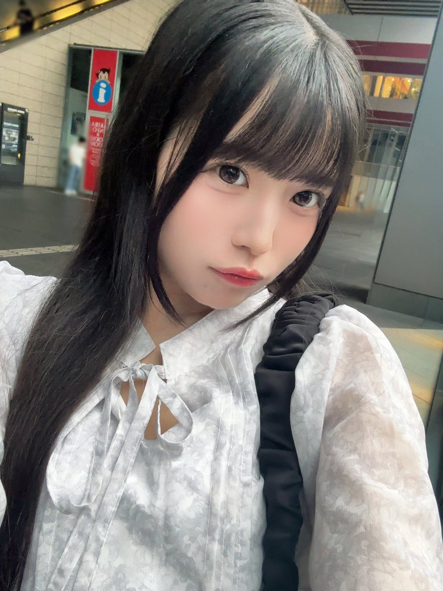 appare_rea's tweet photo. そんな本日のビジュアル⤵︎ どう？ https://t.co/jHXn09nkhe