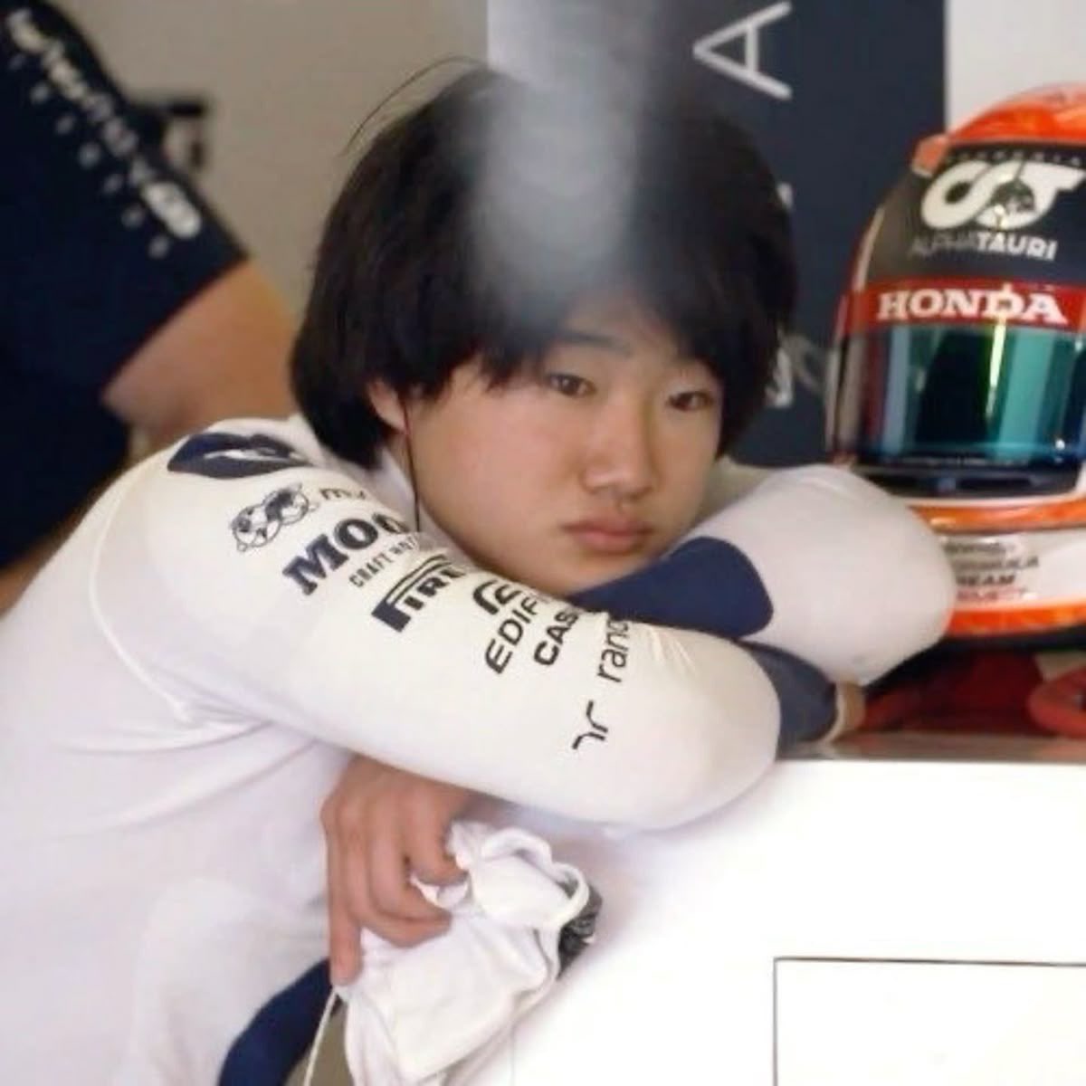 81hitmyline's tweet photo. this pierre gasly with this yuki tsunoda https://t.co/ijwVY4Rphr