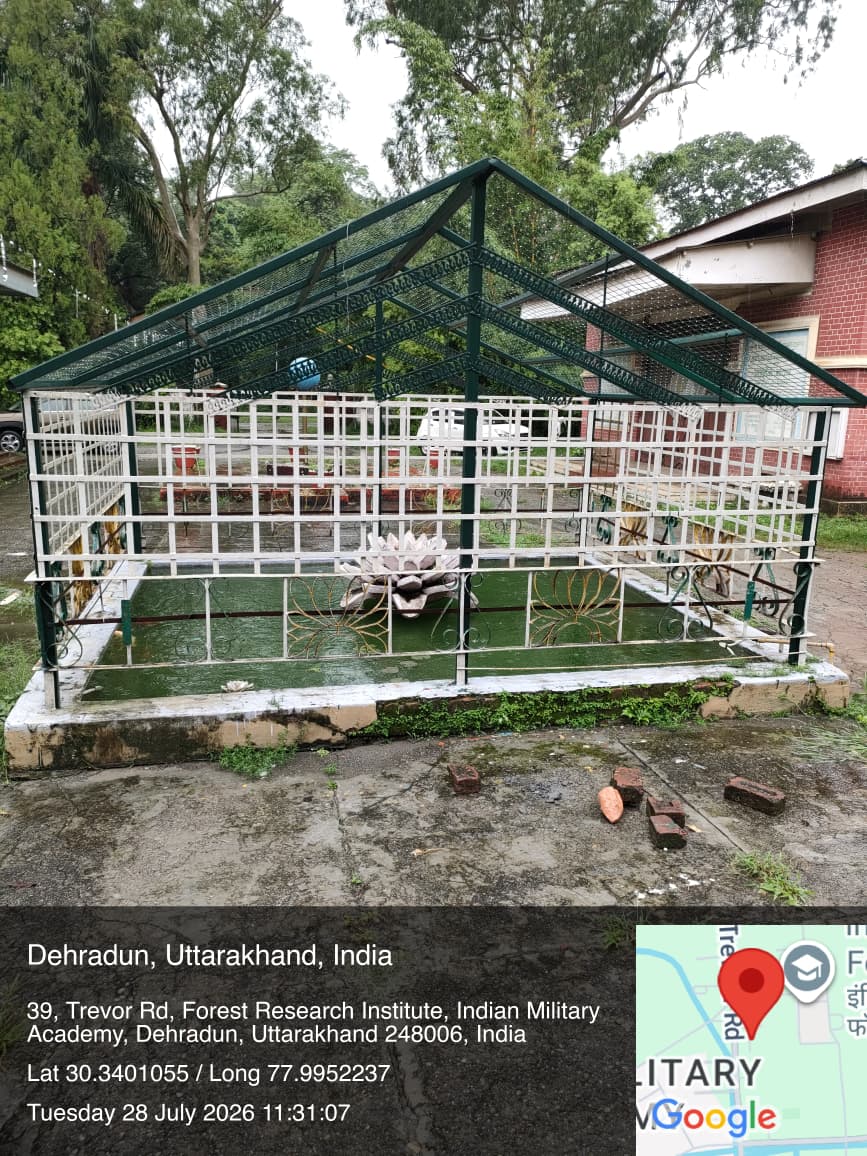 FRIDEHRADUN's tweet photo. ICFRE-FRI promotes rainwater conservation through open harvesting ponds, using stored water for irrigation and ground water recharge. A slogan writing competition was also conducted for KV FRI students to spread awareness on Save Water theme.
#CatchTheRain #MissionLiFE https://t.co/nVzUuCWwri