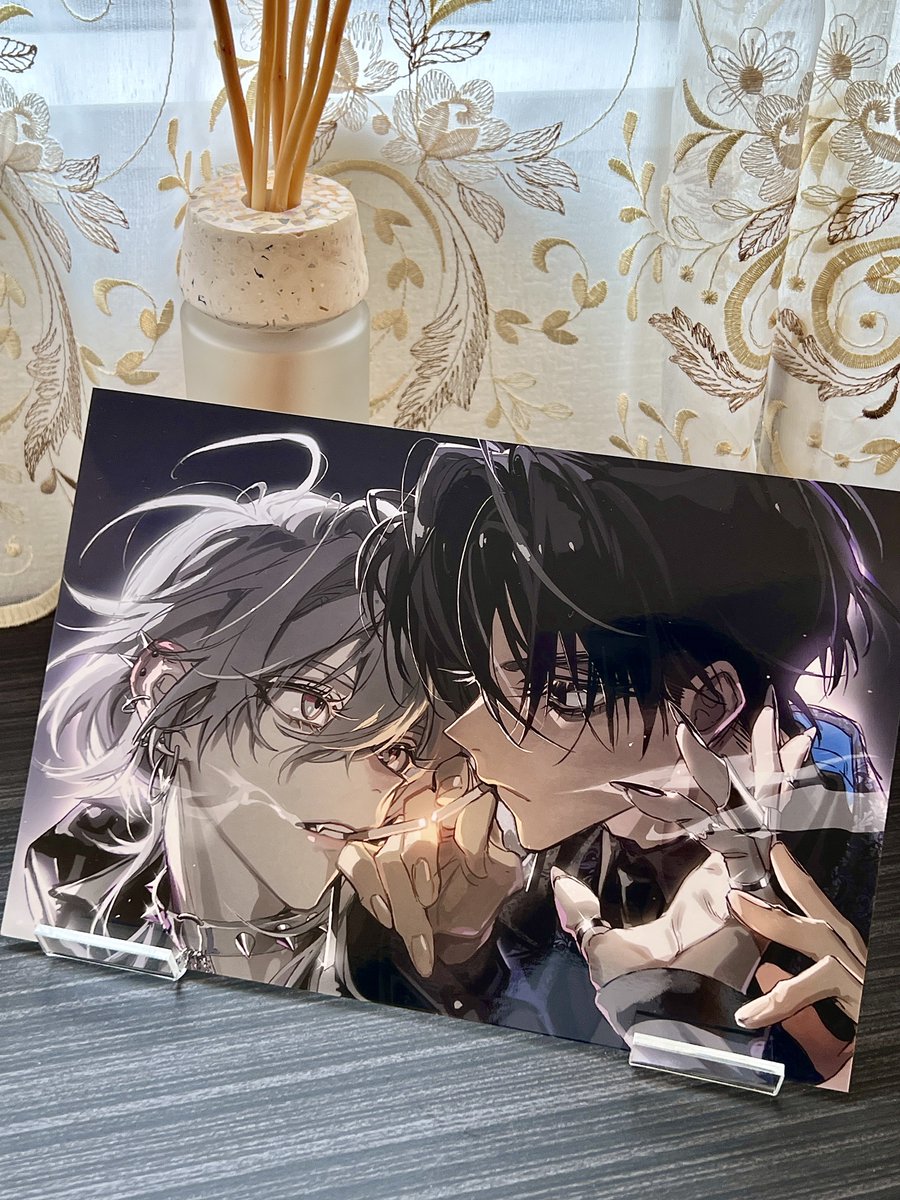グッズ紹介】 🔸A賞 直筆サイン入りブロマイド 描き下ろし🌷と