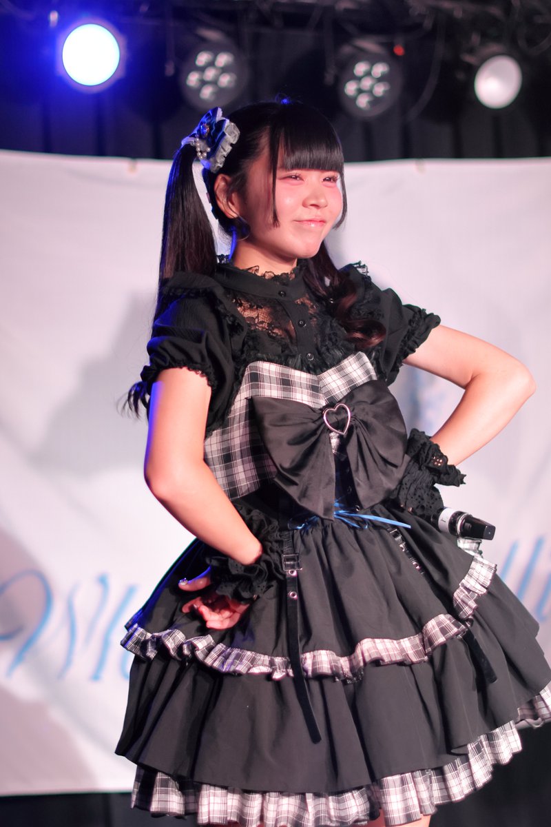 karin_yDOP's tweet photo. 2026/08/01の静止画。
White CamelliaさんでのCandy Crossさんの対バンライブ。
おすずさんその2。
@CandyCross2018
@CandyCross_suzu
#CandyCross
#キャンクロ
#小鳥遊朱寿 https://t.co/F1fGw2n0Zo