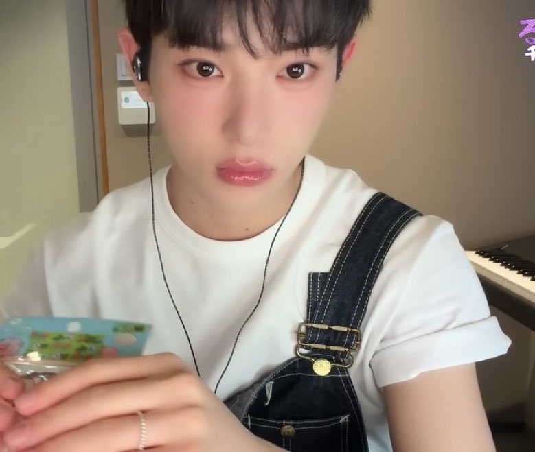 빱 tweet media