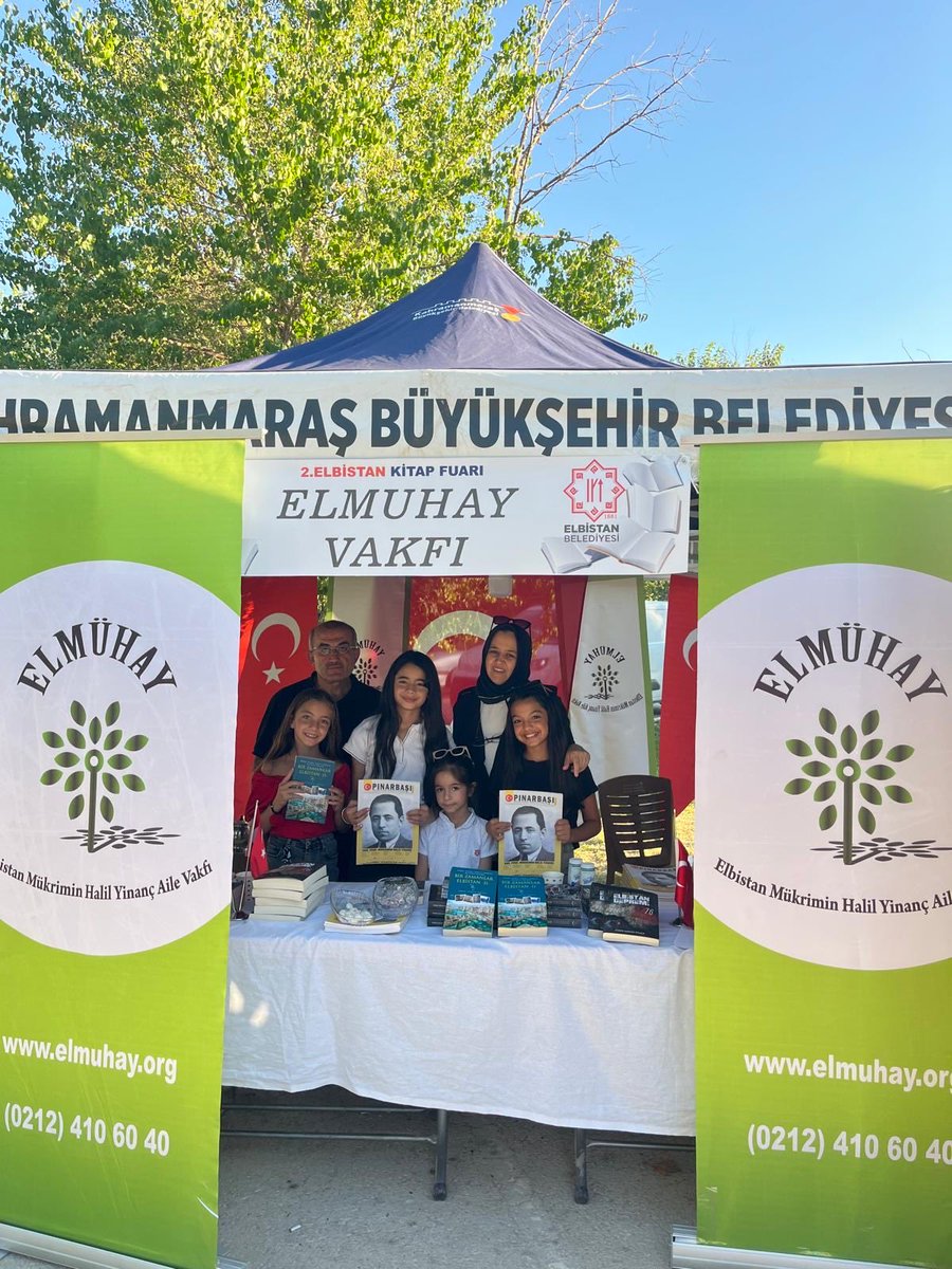 ElmuhayV's tweet photo. Kitap Fuarı’nın 2. günü tüm coşkusuyla devam ediyor. https://t.co/ckDCLPjMdN