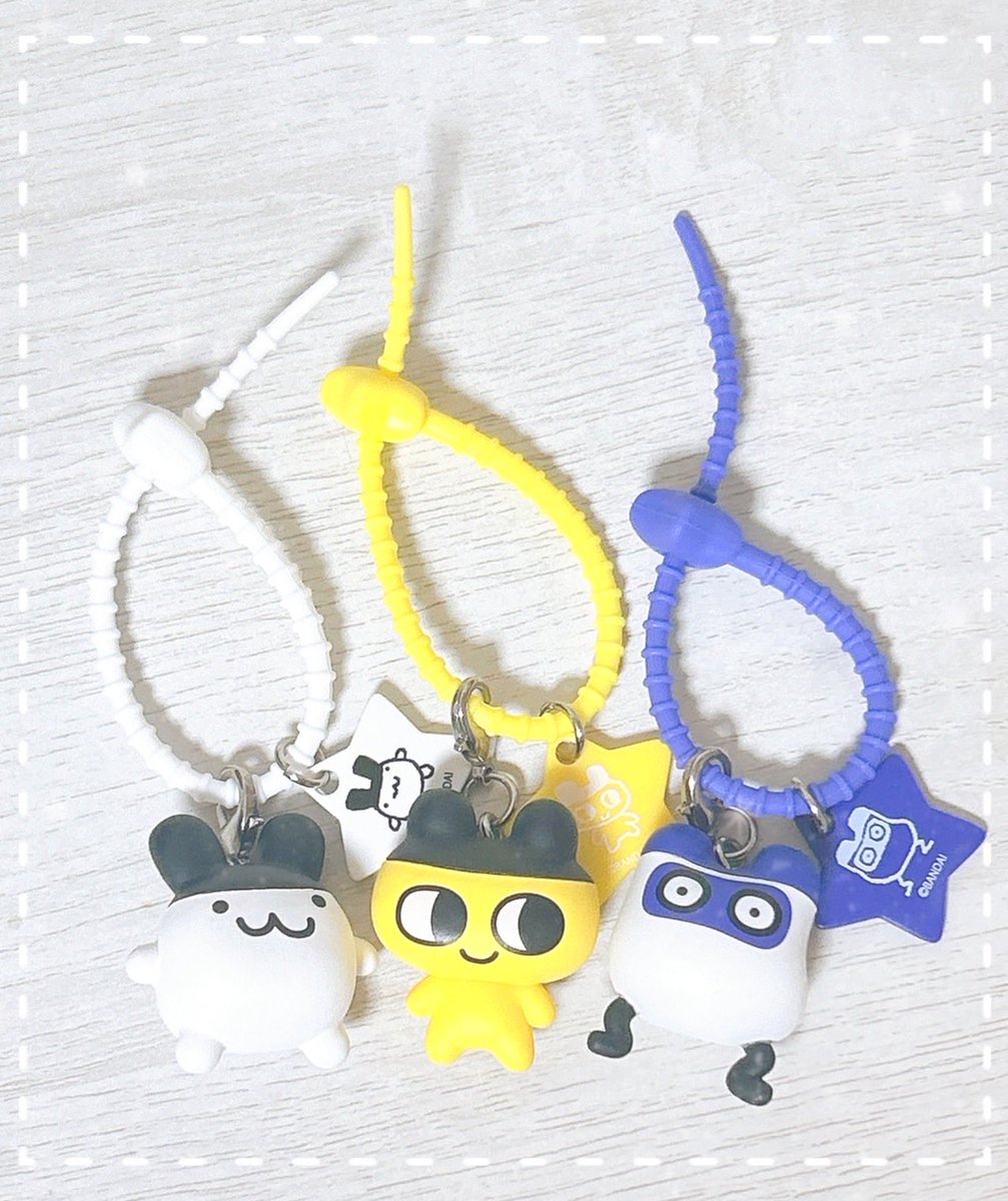 pyontam02's tweet photo. 先行販売のエモきゅん狙いで行ったけど間に合わなくて、でもそのあとに出たたまごっちだけ回せた😭👍🏻💕
しかも狙いのまめっちとみみっち！！
みみっちは交換してもらった🥰🥰
これで後半の戦いが1つ減った〜！笑 https://t.co/VFw7YsnaqN