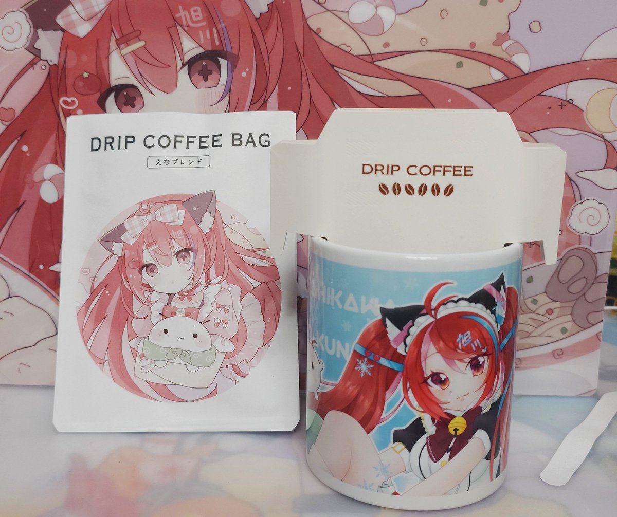 shion_rollence's tweet photo. えな珈琲(@enacoffee21 )さんのコーヒー飲んでみました！
開封すると華やかな薫りが…！
ミドルノートはすっきりとした飲み口でちょっとナッツっぽい薫りで、ボトムノートはビターチョコのようなしっかりとした薫りとロースト香が口に残る感じ。美味しいコーヒーでした！
#ユカラ民
#ユカラミンタラ https://t.co/ERtMDVx3fZ