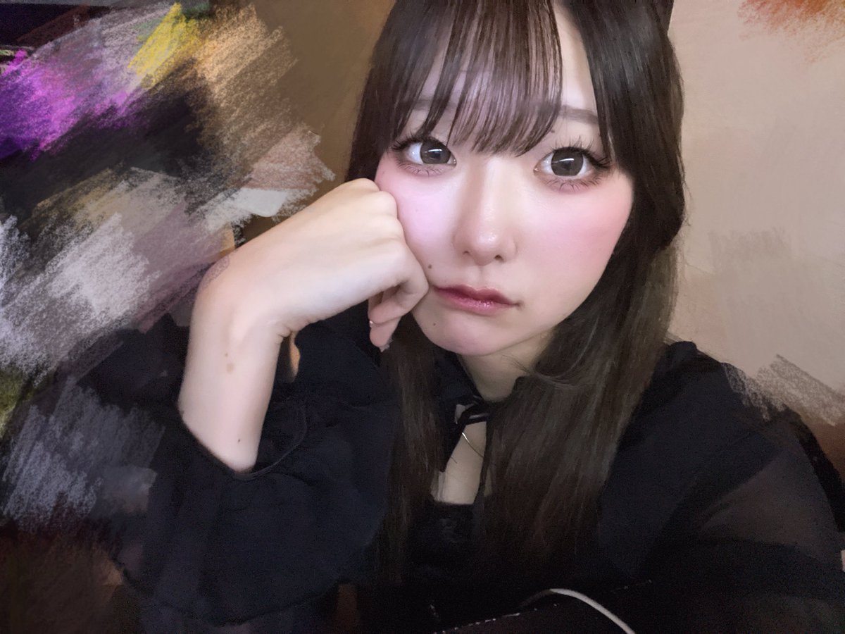 mxna_AnDia's tweet photo. みなだけ見てればいいのにーーー https://t.co/vL3b9eLHQz