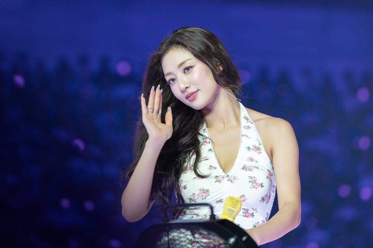 twicerunner's tweet photo. 260711 트와이스 콘서트 This is for 지효

#트와이스 #지효 #TWICE #JIHYO
#TWICE_THISISFOR_WORLD_TOUR https://t.co/kQYswz5232