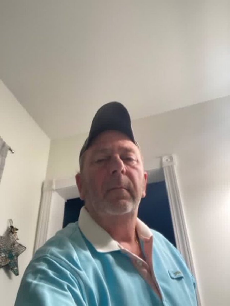 razor302's tweet photo. I send her $400
She block me
I don't want fake https://t.co/VLQrCDzZgJ