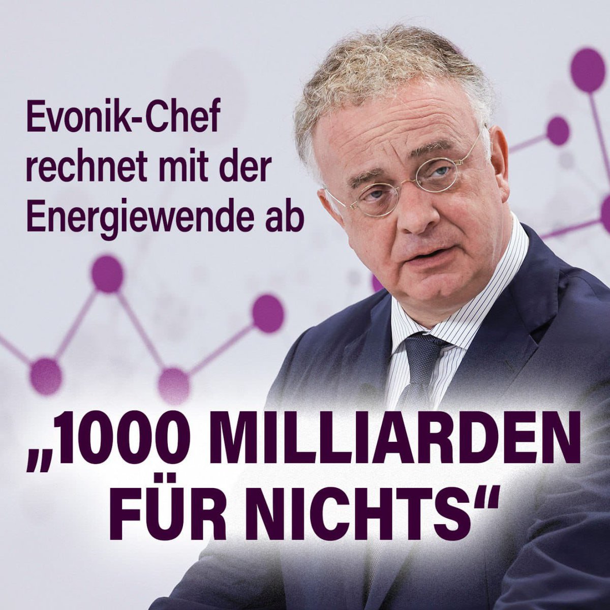 mmatussek's tweet photo. #Totalbankrott der deutschen #Energiewende-Angeber: Deutschland muss 38 #Mrd Strafe zahlen, weil es die selbstgesteckten #Emissionsreduktions-Ziele nicht erreicht. Wir haben im letzten Jahr trotz der Verspargelung unserer Natur mit Windmühlenmonstern lediglich 0,1 % Einsparung hingekriegt, und die verdankt sich unserer Deindustrialisierung. Gleichzeitig wird emmissionsfreie Atomkraft verschrottet. Wir werden von Blendern und Schwachsinnigen #Ideologen in den Abgrund geritten!