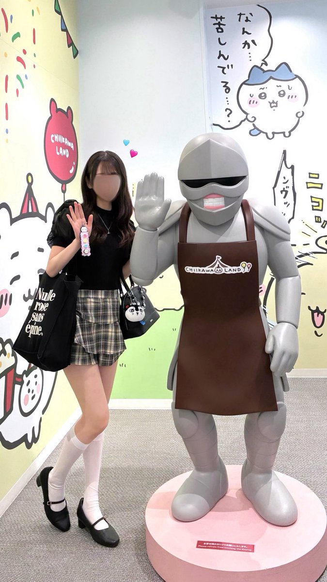 2525ctchan's tweet photo. ちいかわらんど原宿店 行ってきた=•ω• =🩷🩵 https://t.co/mRknvNahqg
