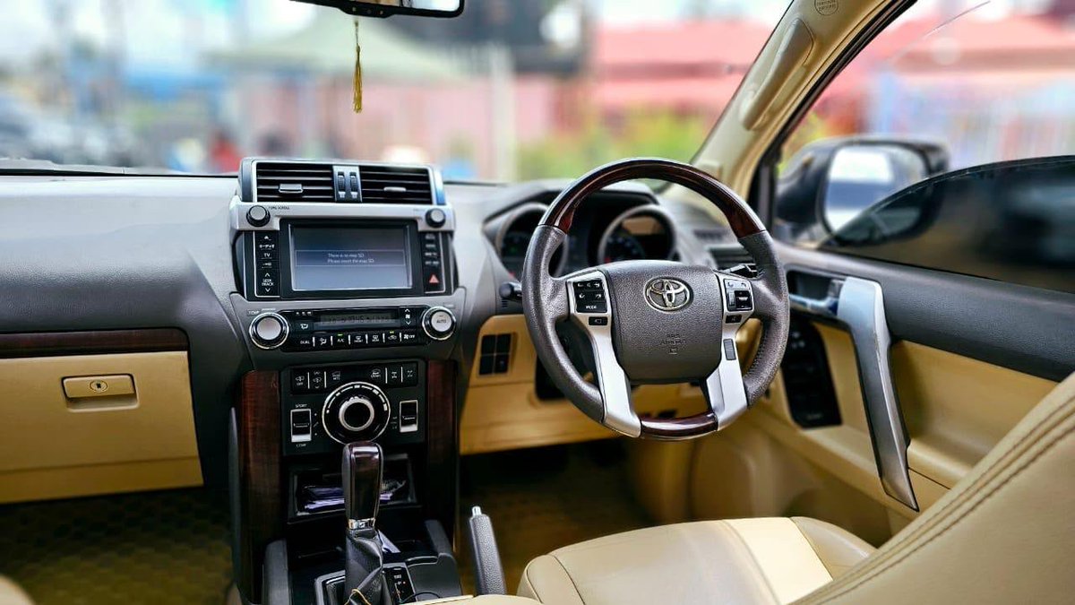 EwingKirimi's tweet photo. Interior ✨️ https://t.co/DULwTC45k1