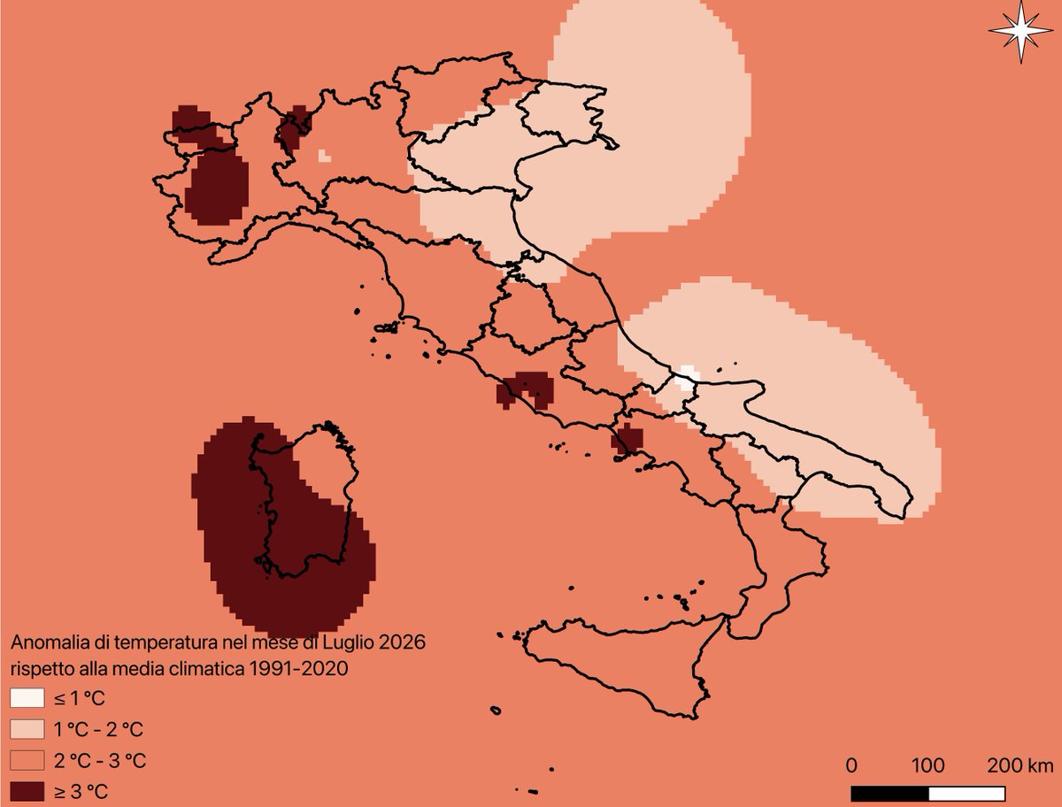 Daniele_V94's tweet photo. Temperature Luglio 2026.
Cominciamo il mese di agosto come ogni altro mese, ossia andando a vedere una prima stima delle anomalie di temperatura media nel mese precedente.
Luglio 2026 è stato l'ennesimo mese sopra alla media per il nostro paese in questo caldo 2026. Complessivamente sull'intero territorio non registriamo un mese sotto la media da novembre 2025.
Valori mensili eccezionalmente elevati si sono registrati soprattutto sulla parte occidentale del paese, dove spesso abbiamo registrato il mese di luglio più caldo della serie storica.
Versante orientale meno caldo per due motivi:
- maggiore esposizione ai venti più freschi verso metà mese
- minor vicinanza della massa d'aria più calda che in questa stagione estiva continua a interessare l'estremo ovest del paese
Mese molto caldo anche negli estremi giornalieri, con diverse stazioni storiche che hanno ritoccato al rialzo i propri record mensili.
Un mese che rientra nei 5-6 mesi di luglio più caldi della serie per tutte le aree del paese, e con buona probabilità sarà il luglio più caldo della serie storica a livello di intero territorio nazionale.