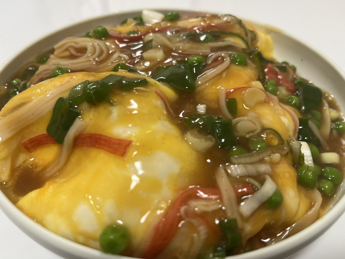 komachik1221's tweet photo. 天��チャーハン作ってみました！
すごく難しかったけど美味しくできたのでよかったです！
#夜ご飯 https://t.co/VUrTrFKTRe