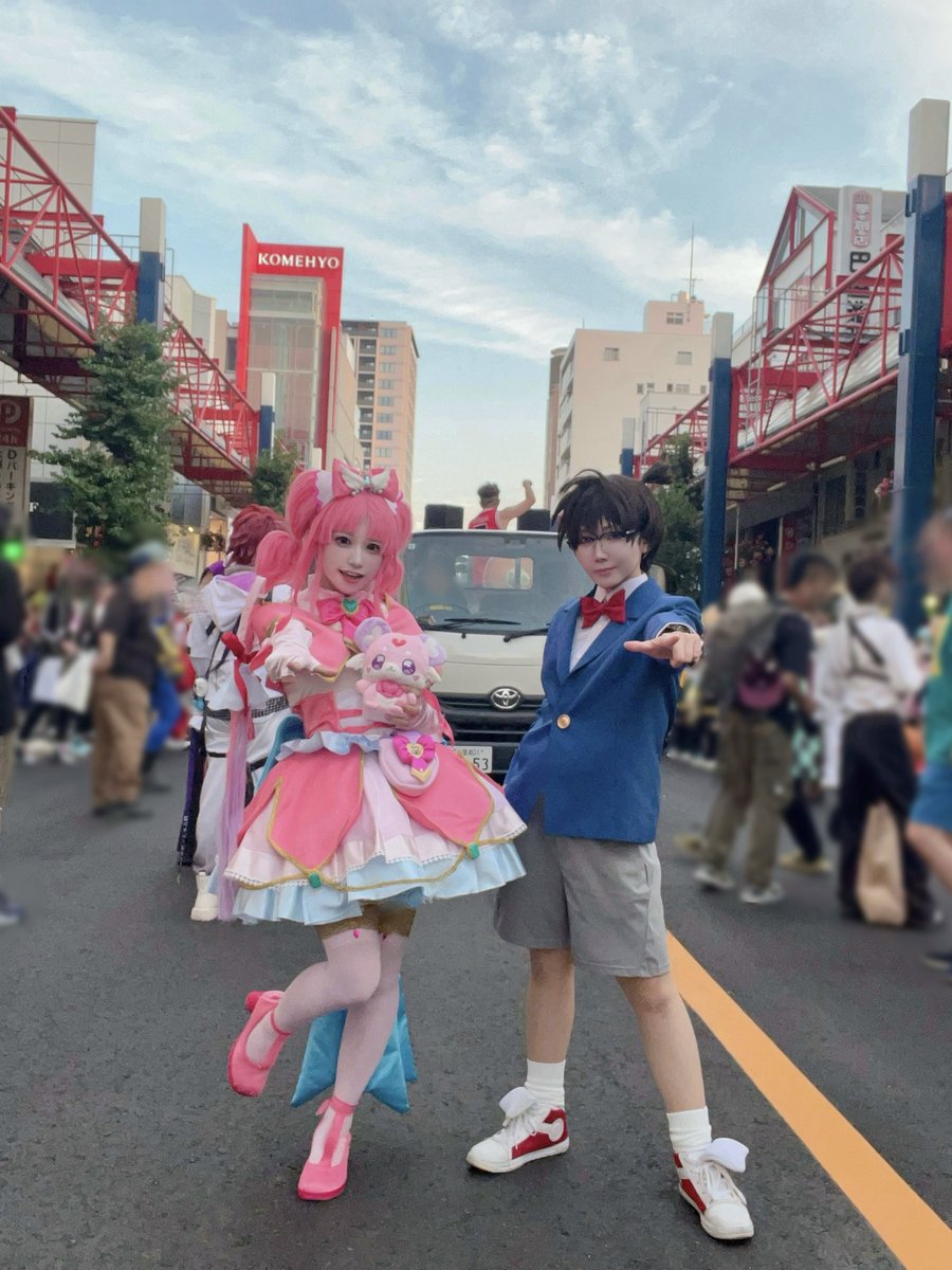 _____m87u's tweet photo. 8/1の夜は大須夏コスパレードにゲストダンサーで参加させていただきました♡ ྀིྀིᕷ˒˒
小さな名探偵さんと一緒だったよ〜❕

#大須夏コス #大須夏まつり
#大須夏コスパレードダンサー https://t.co/c4TfdVpl5y