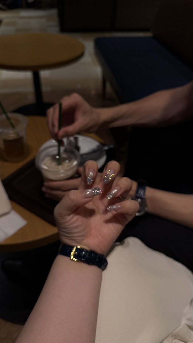 P1NO48's tweet photo. summer nail 🧊🫧 https://t.co/lXfH2LWEUc