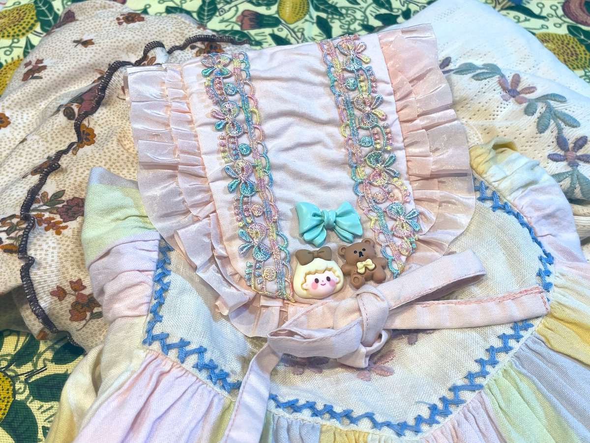 greenlemon1223's tweet photo. 最近作ったヘッドドレスその２
#レモネード裁縫備忘録 https://t.co/jswzrXvn34