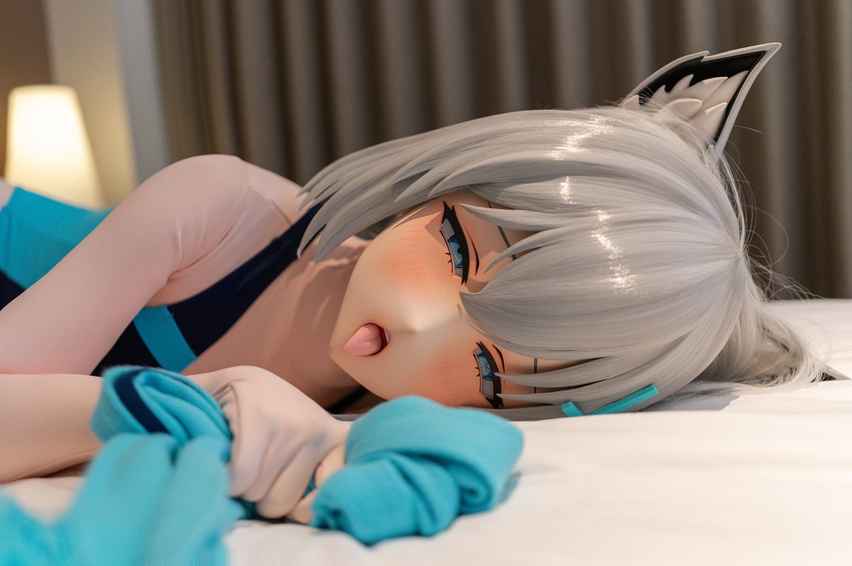 HaideRequisiten's tweet photo. Sensei, did I finally make you happy this time?!
#cos  #cosplay  #Shiroko #kigStyle  #kigurumi #photography  #uniform  #コスプレ #砂狼シロコ  #着ぐるみ  #写真撮影 https://t.co/ILOVSUPimE